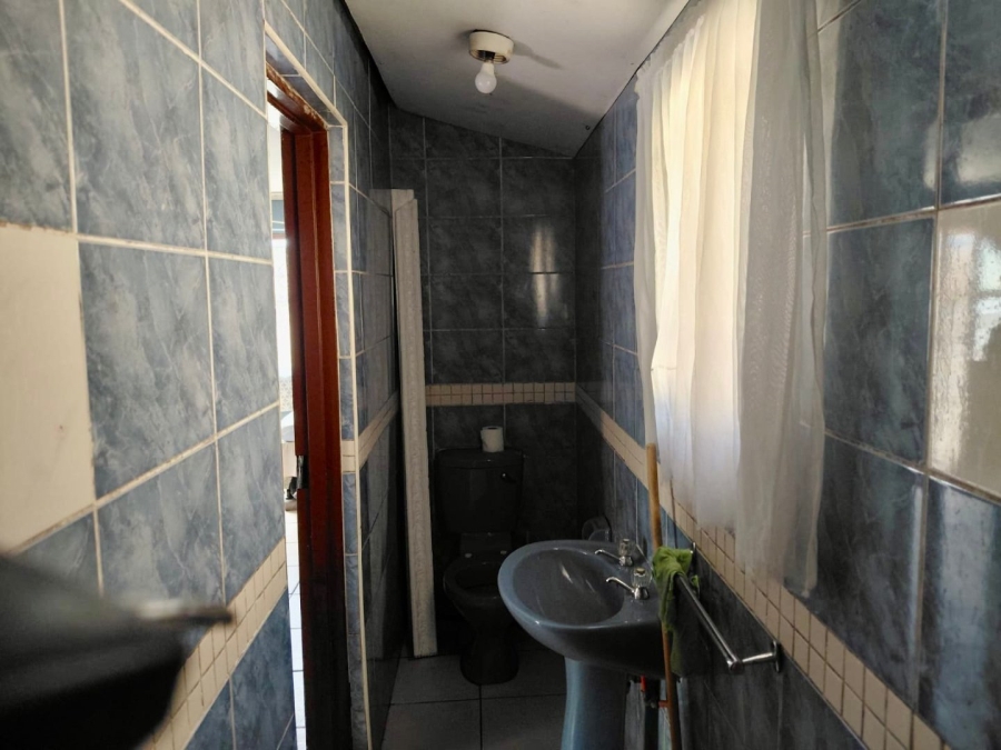 2 Bedroom Property for Sale in Philippi Western Cape